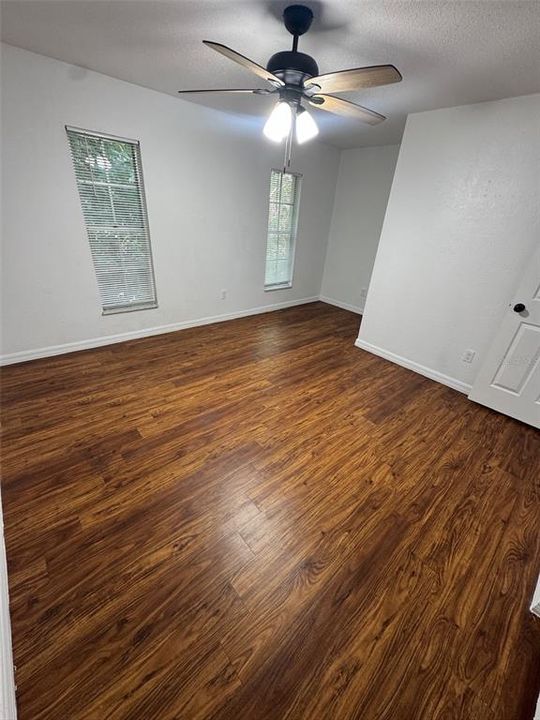 For Rent: $1,289 (2 beds, 1 baths, 1200 Square Feet)