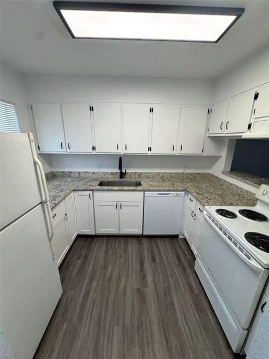 For Rent: $1,289 (2 beds, 1 baths, 1200 Square Feet)