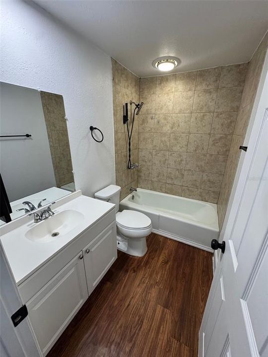 For Rent: $1,289 (2 beds, 1 baths, 1200 Square Feet)