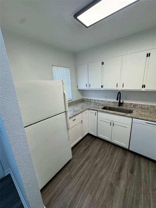 For Rent: $1,289 (2 beds, 1 baths, 1200 Square Feet)
