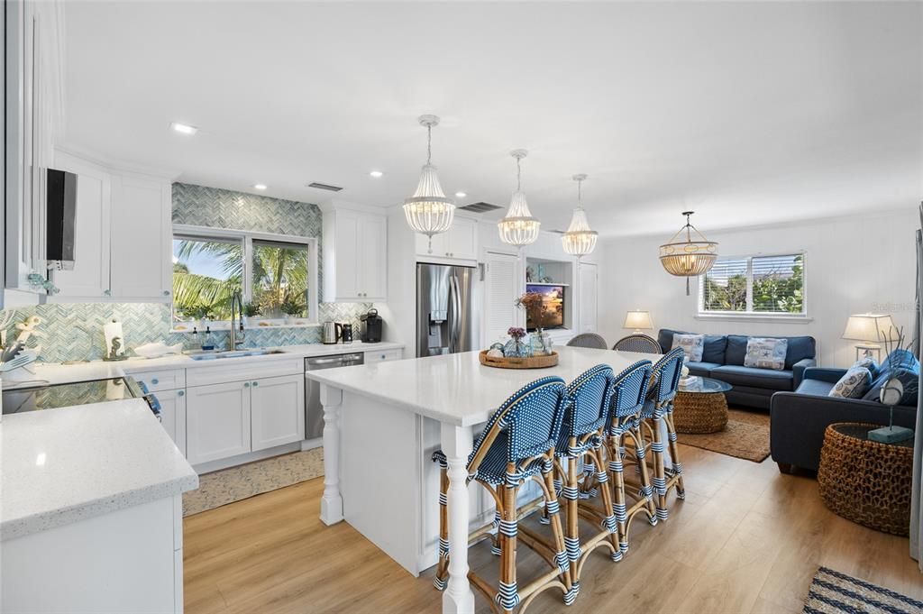 For Sale: $797,000 (3 beds, 2 baths, 1572 Square Feet)