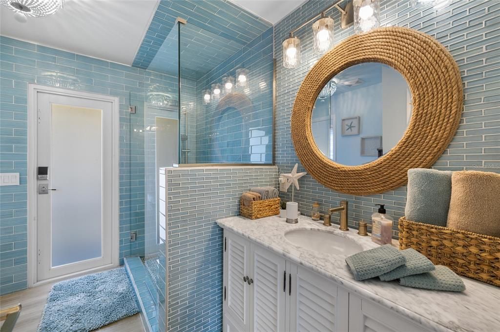 For Sale: $797,000 (3 beds, 2 baths, 1572 Square Feet)