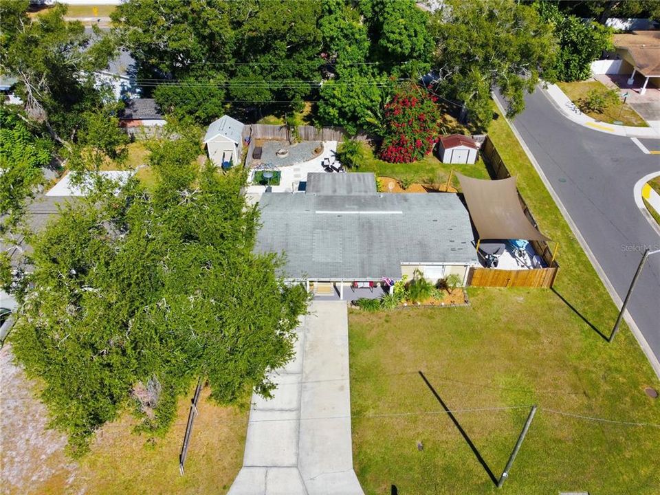 合同活跃: $335,000 (3 贝兹, 1 浴室, 1000 平方英尺)