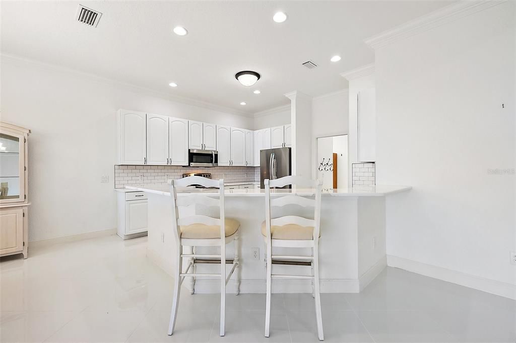 For Sale: $559,900 (4 beds, 2 baths, 2168 Square Feet)