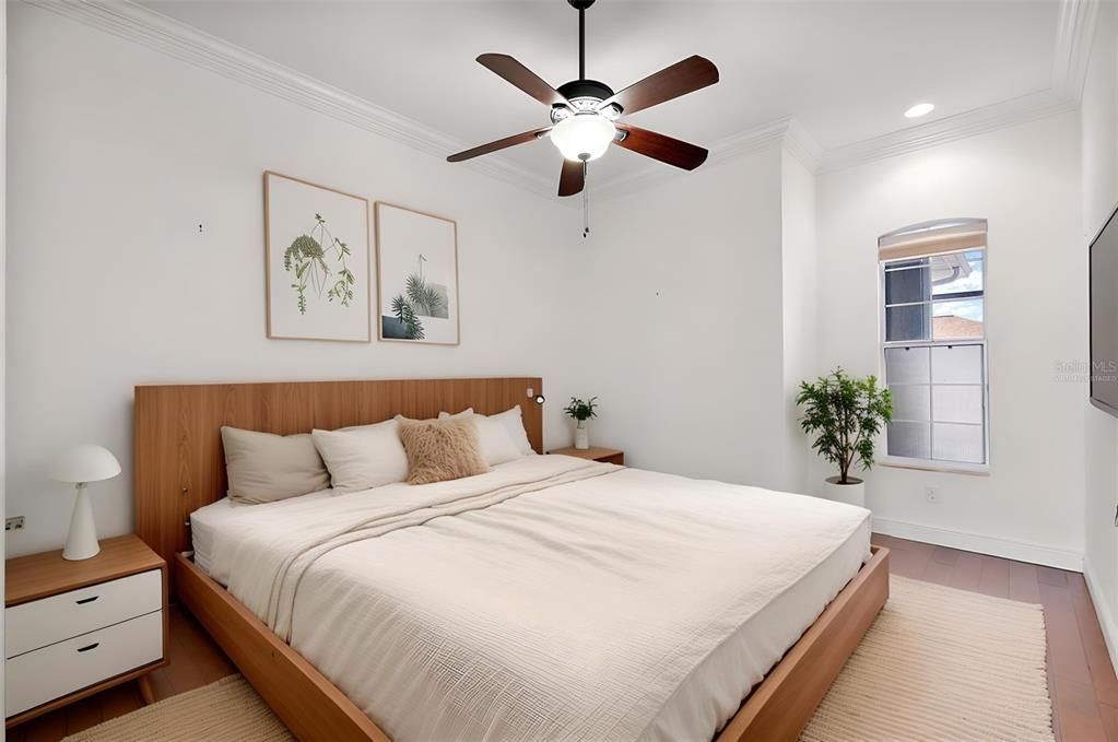 For Sale: $559,900 (4 beds, 2 baths, 2168 Square Feet)