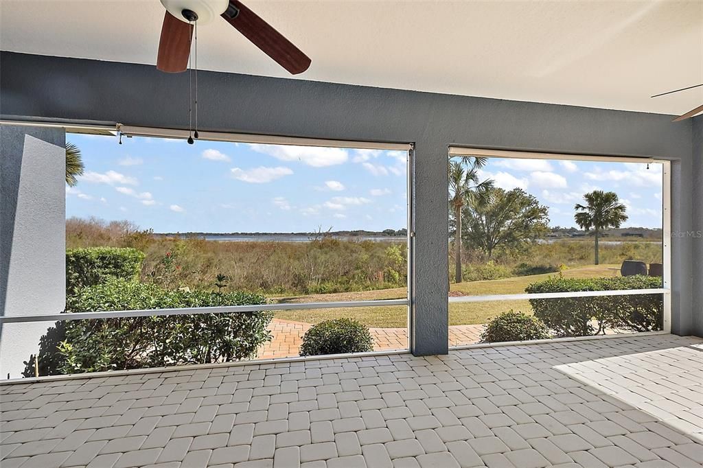 For Sale: $559,900 (4 beds, 2 baths, 2168 Square Feet)