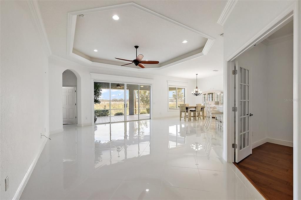 For Sale: $559,900 (4 beds, 2 baths, 2168 Square Feet)