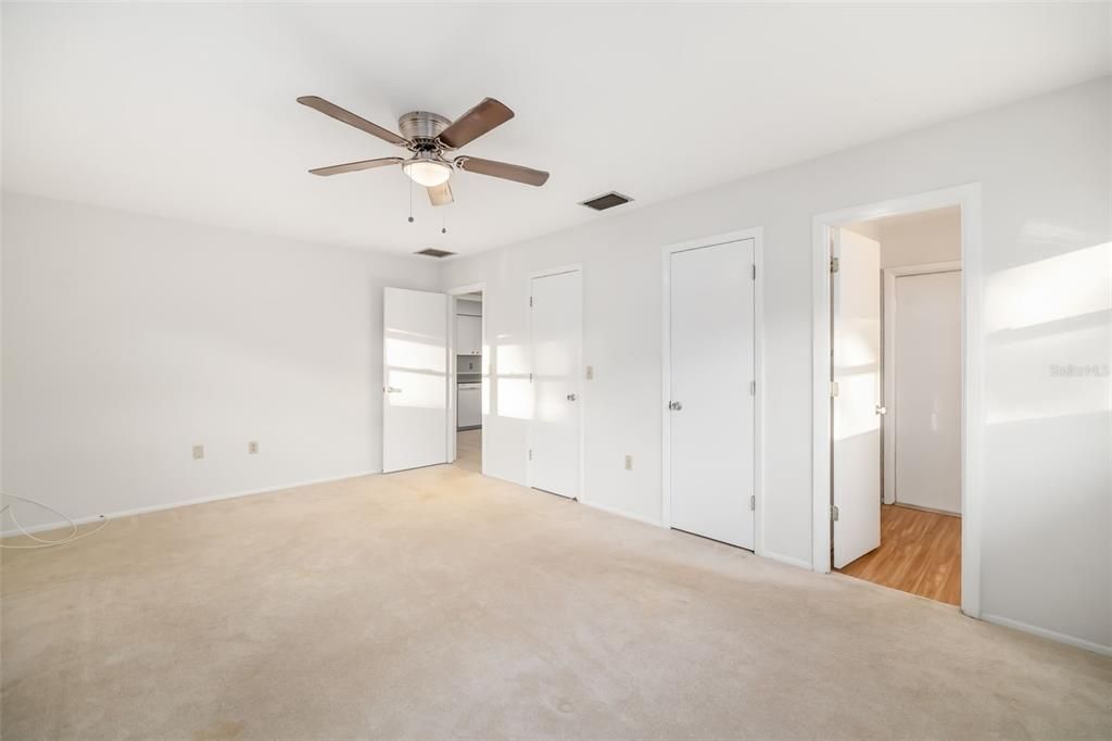 For Sale: $485,000 (4 beds, 2 baths, 1710 Square Feet)