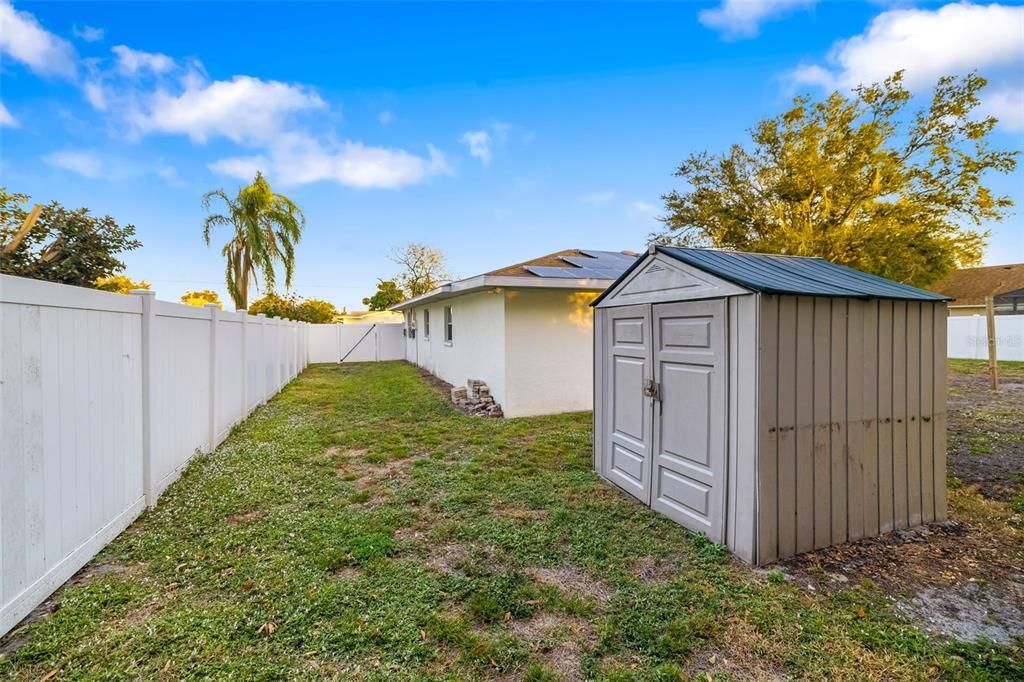 For Sale: $485,000 (4 beds, 2 baths, 1710 Square Feet)