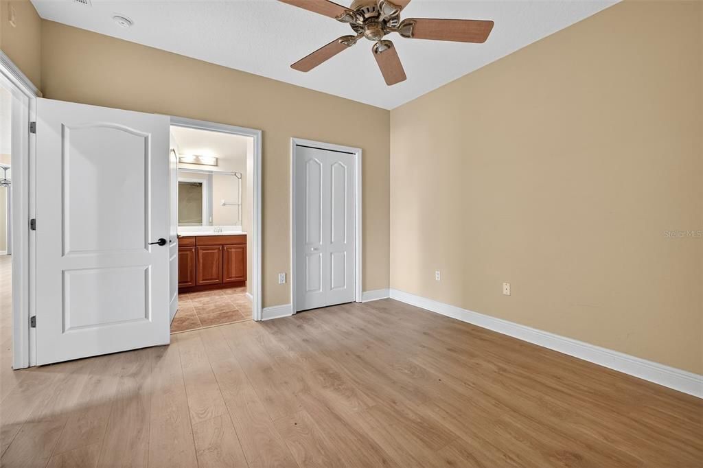 待售: $595,000 (3 贝兹, 3 浴室, 2007 平方英尺)