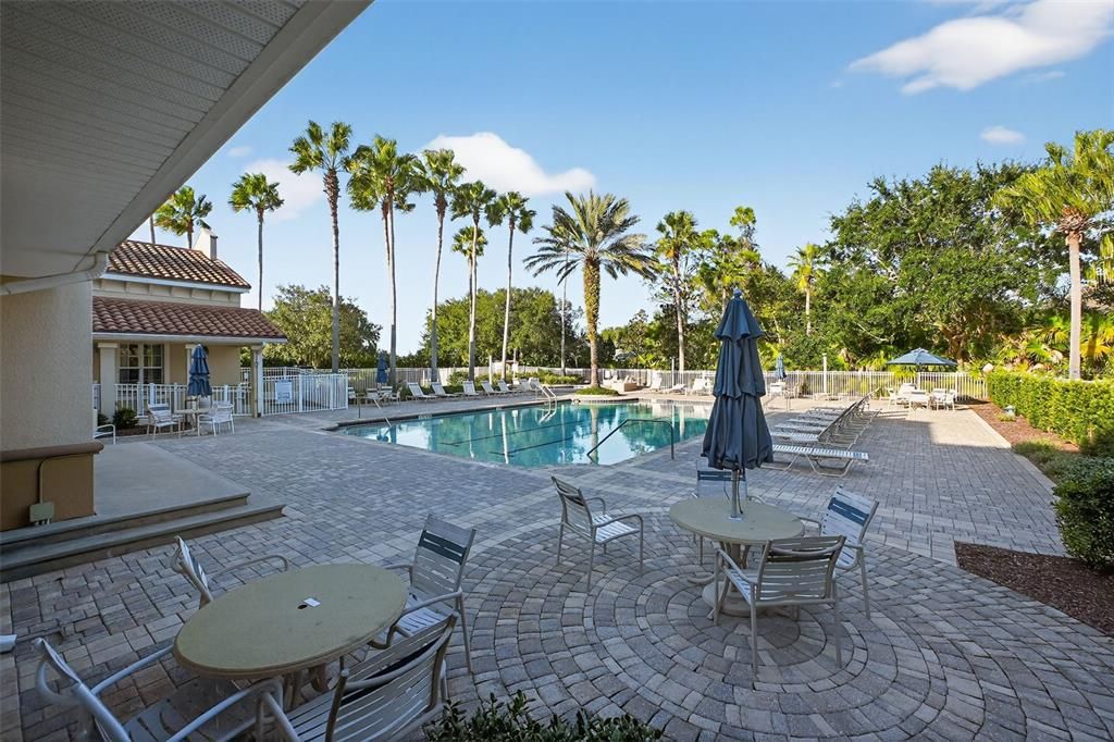 待售: $595,000 (3 贝兹, 3 浴室, 2007 平方英尺)