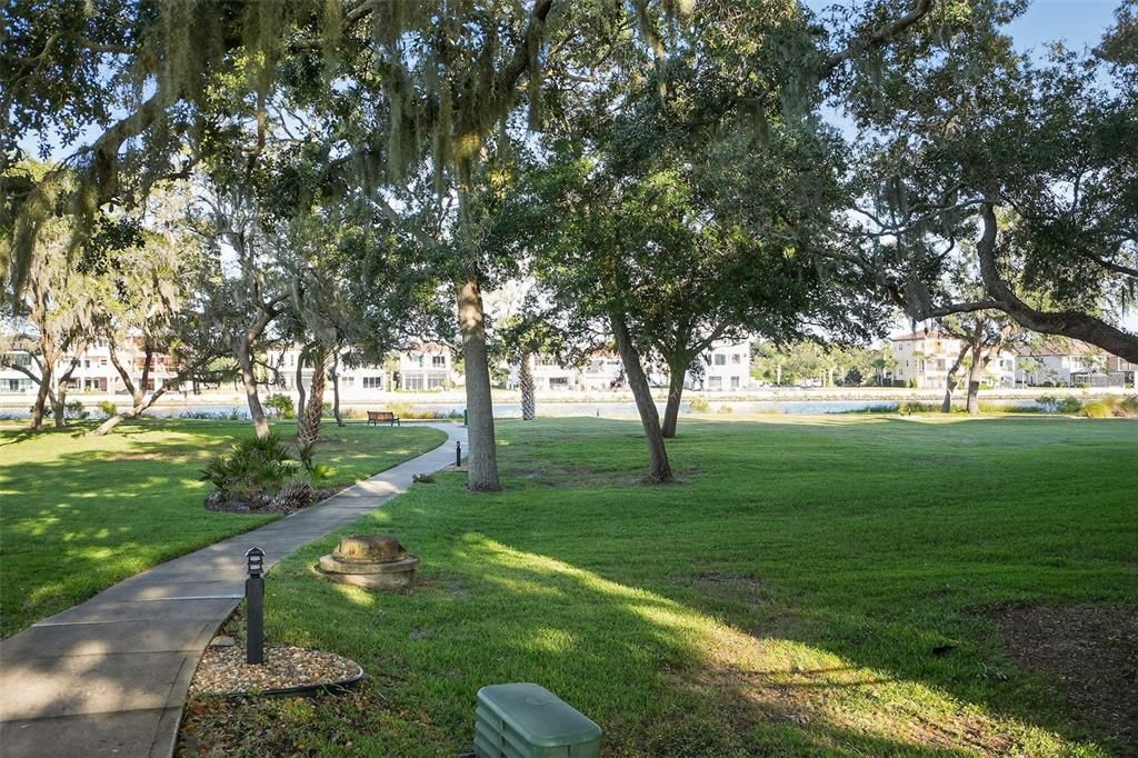 待售: $595,000 (3 贝兹, 3 浴室, 2007 平方英尺)