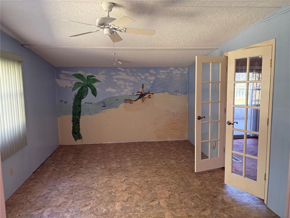 For Sale: $249,900 (3 beds, 2 baths, 1482 Square Feet)