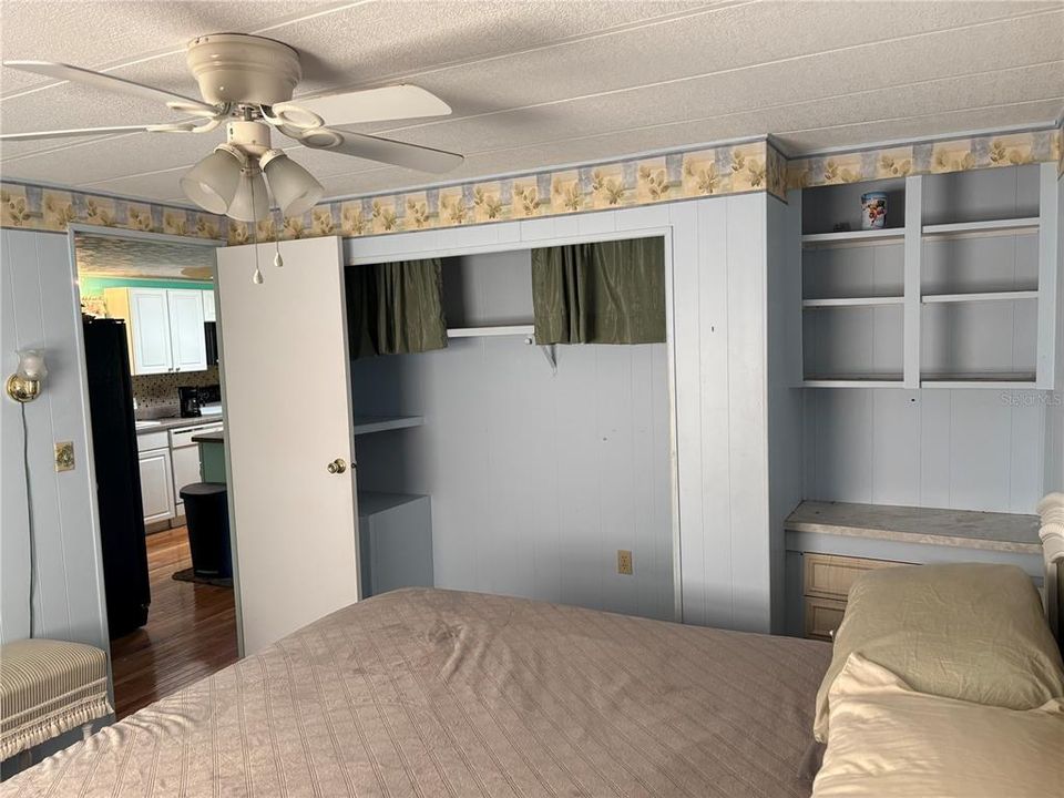 For Sale: $249,900 (3 beds, 2 baths, 1482 Square Feet)