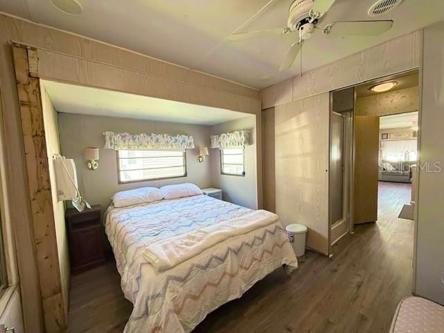 For Sale: $49,900 (1 beds, 1 baths, 386 Square Feet)