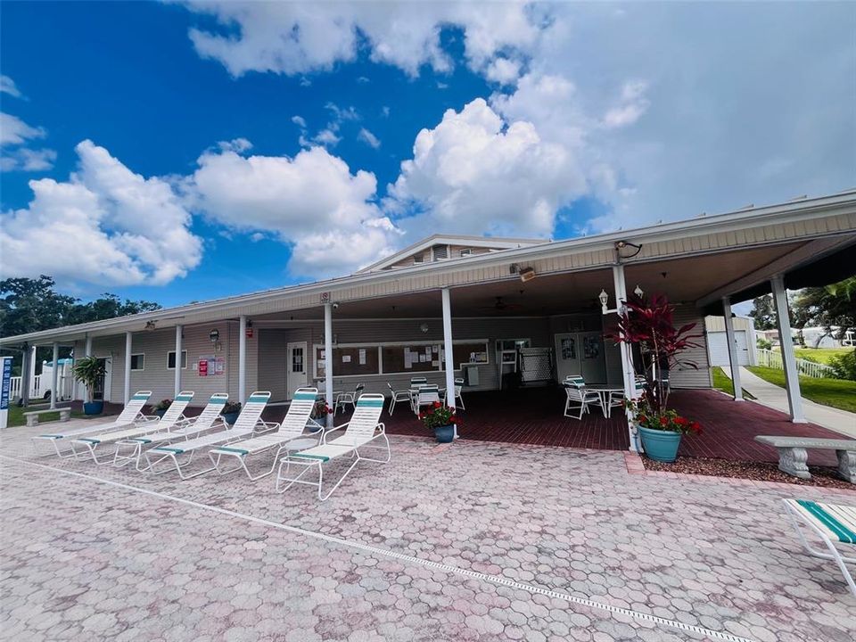 For Sale: $49,900 (1 beds, 1 baths, 386 Square Feet)