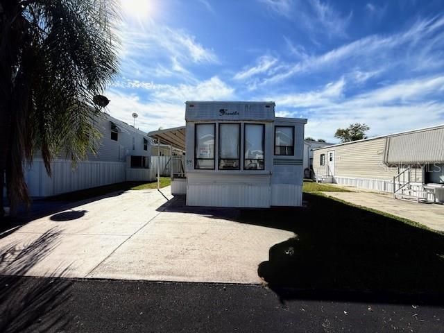 For Sale: $49,900 (1 beds, 1 baths, 386 Square Feet)