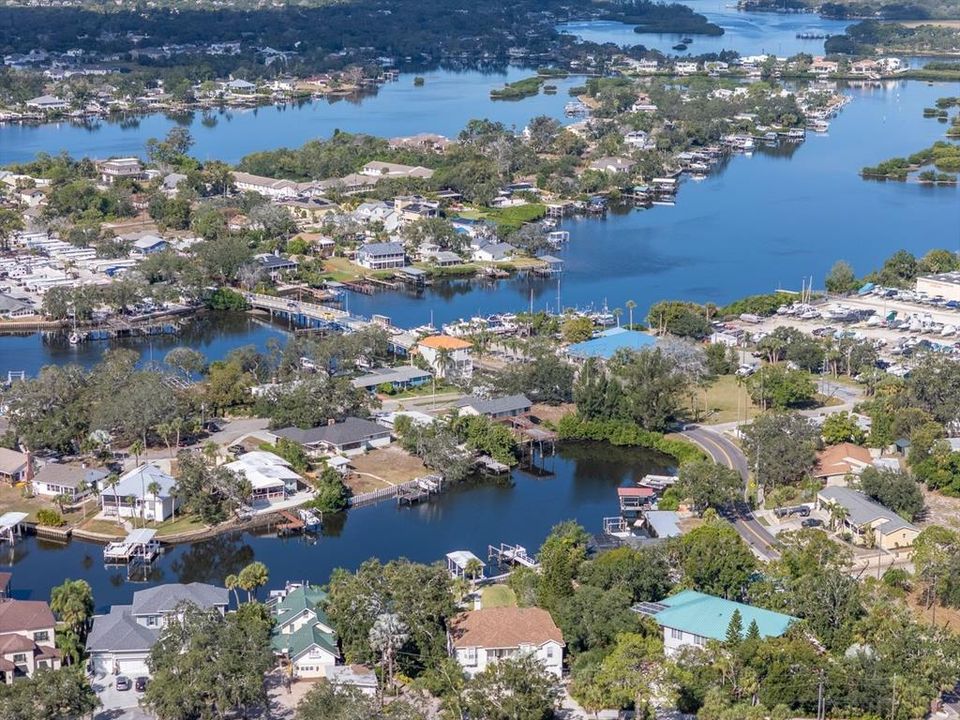 Activo con contrato: $314,900 (2 camas, 1 baños, 914 Pies cuadrados)