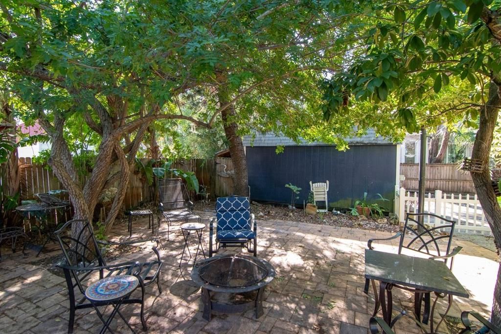 Activo con contrato: $314,900 (2 camas, 1 baños, 914 Pies cuadrados)