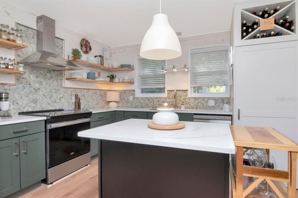 Activo con contrato: $314,900 (2 camas, 1 baños, 914 Pies cuadrados)