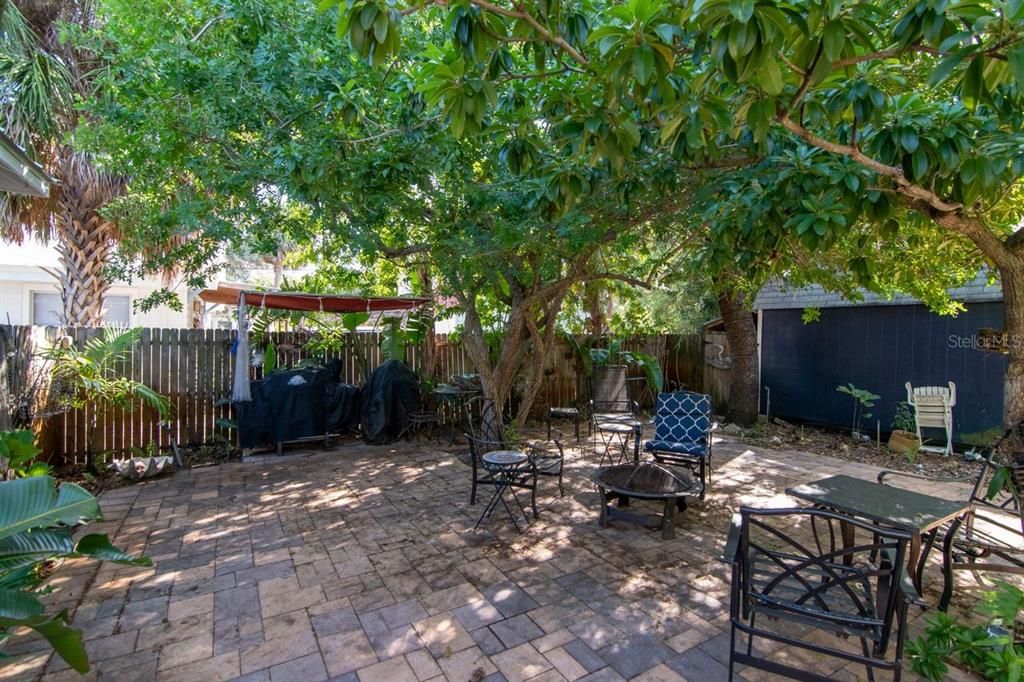 Activo con contrato: $314,900 (2 camas, 1 baños, 914 Pies cuadrados)