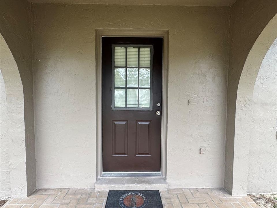 На продажу: $198,000 (2 спален, 1 ванн, 998 Квадратных фут)