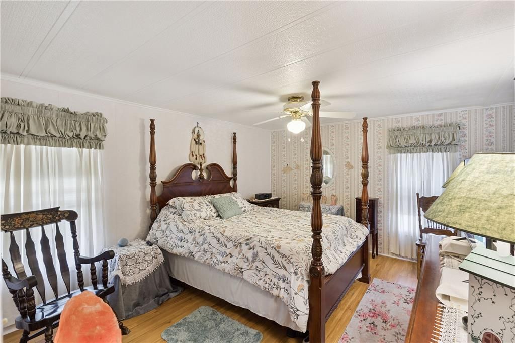 En Venta: $205,000 (2 camas, 2 baños, 1638 Pies cuadrados)