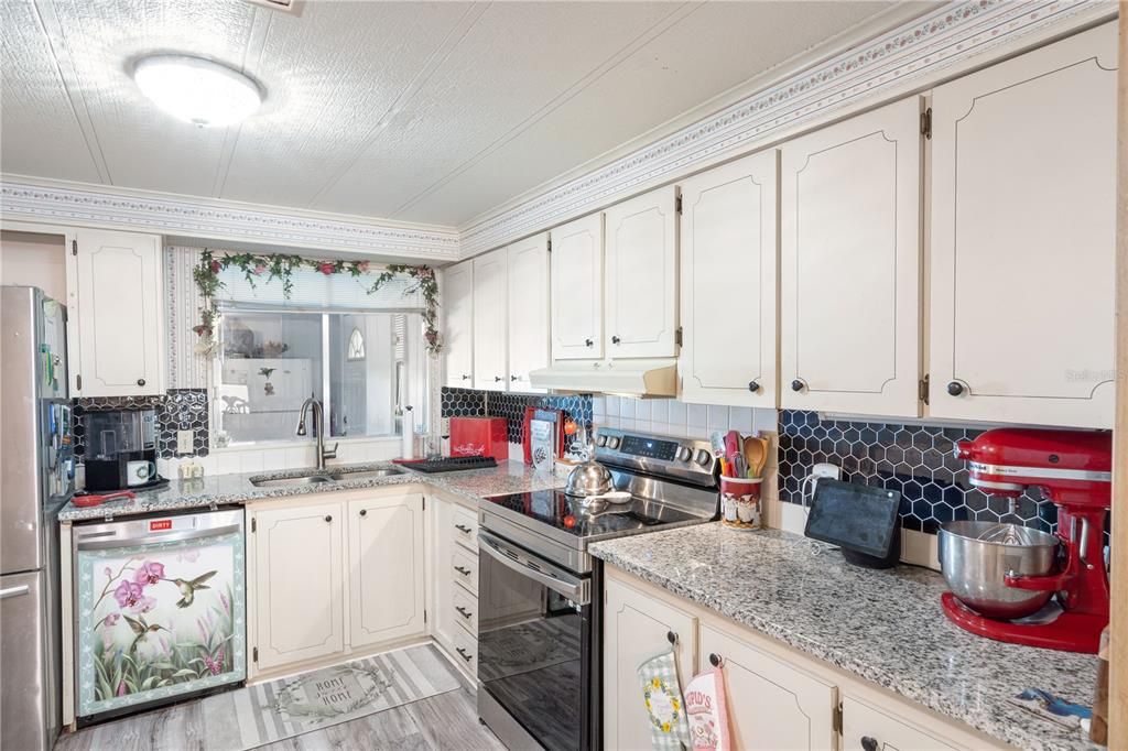 En Venta: $205,000 (2 camas, 2 baños, 1638 Pies cuadrados)