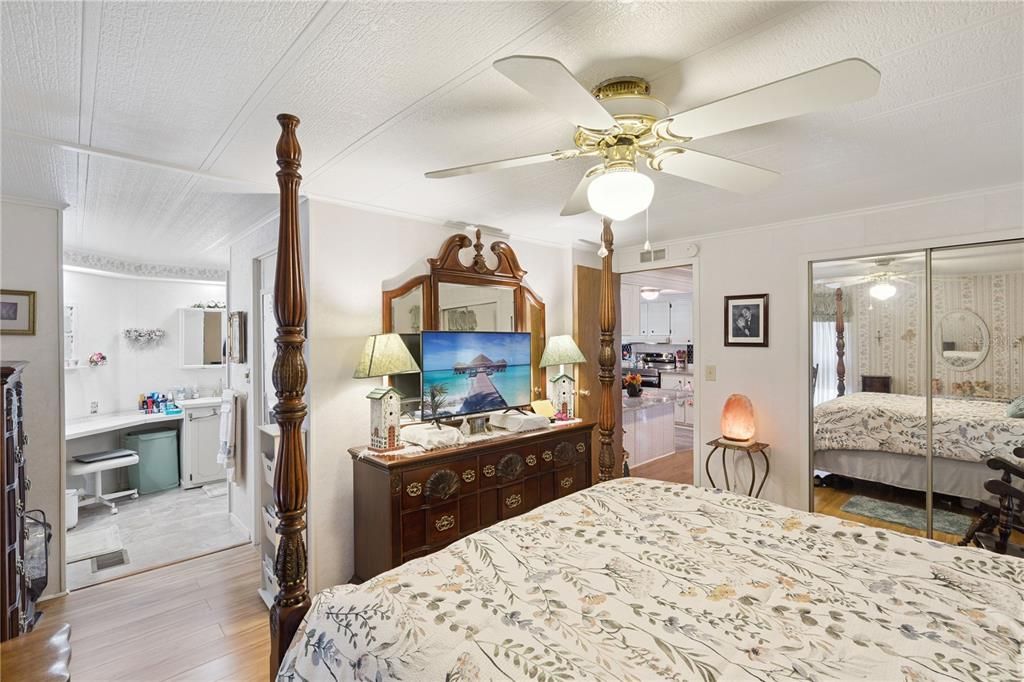 En Venta: $205,000 (2 camas, 2 baños, 1638 Pies cuadrados)