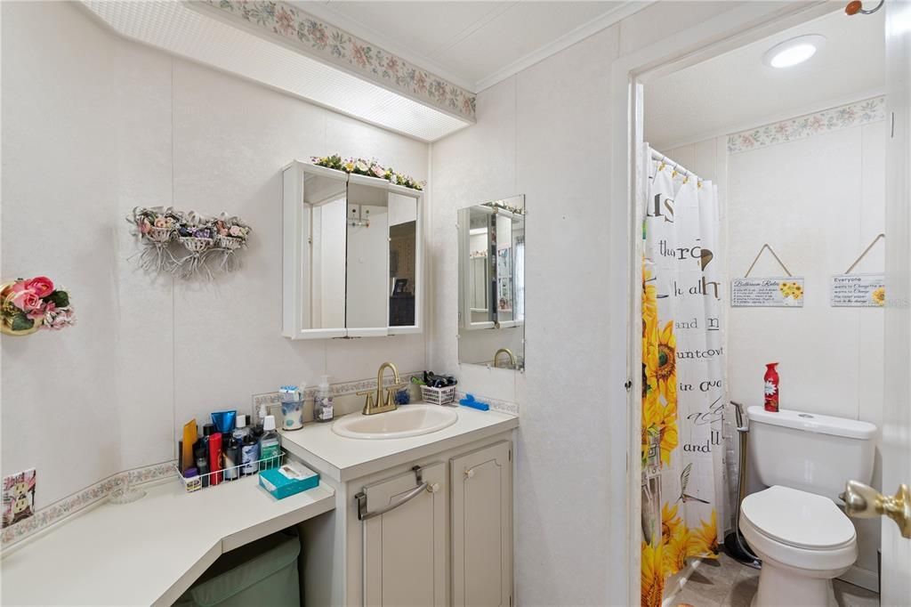 En Venta: $205,000 (2 camas, 2 baños, 1638 Pies cuadrados)