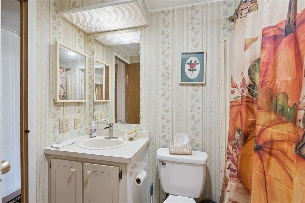 En Venta: $205,000 (2 camas, 2 baños, 1638 Pies cuadrados)