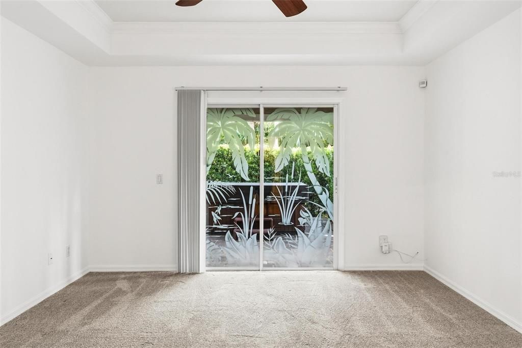 Active With Contract: $434,900 (3 beds, 2 baths, 1644 Square Feet)