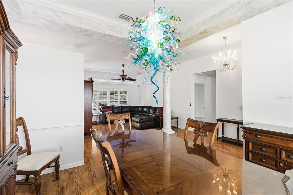 Active With Contract: $434,900 (3 beds, 2 baths, 1644 Square Feet)