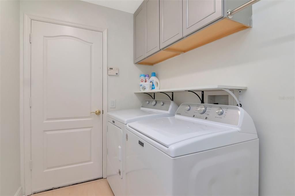 Active With Contract: $599,900 (4 beds, 2 baths, 1890 Square Feet)