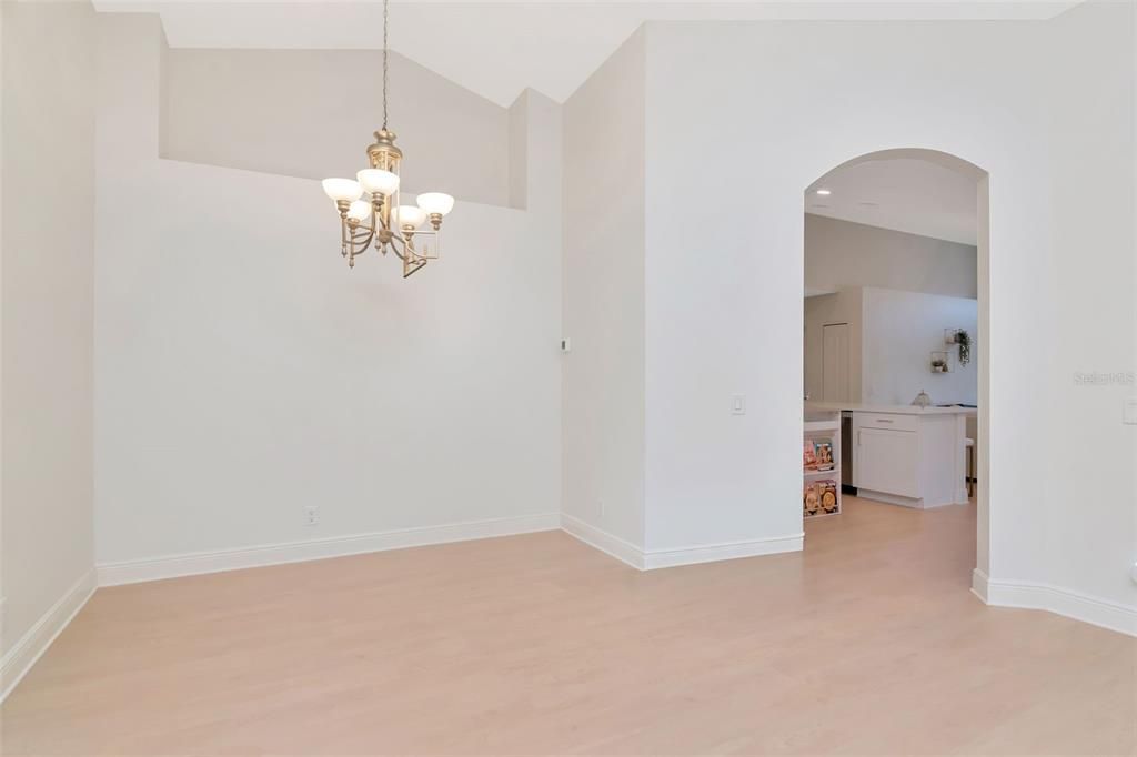 Active With Contract: $599,900 (4 beds, 2 baths, 1890 Square Feet)