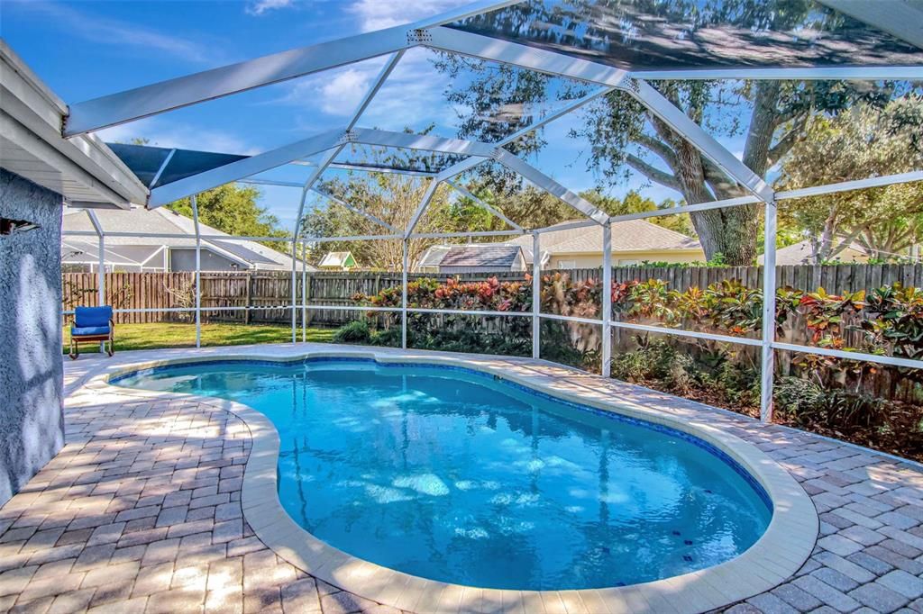 Active With Contract: $599,900 (4 beds, 2 baths, 1890 Square Feet)