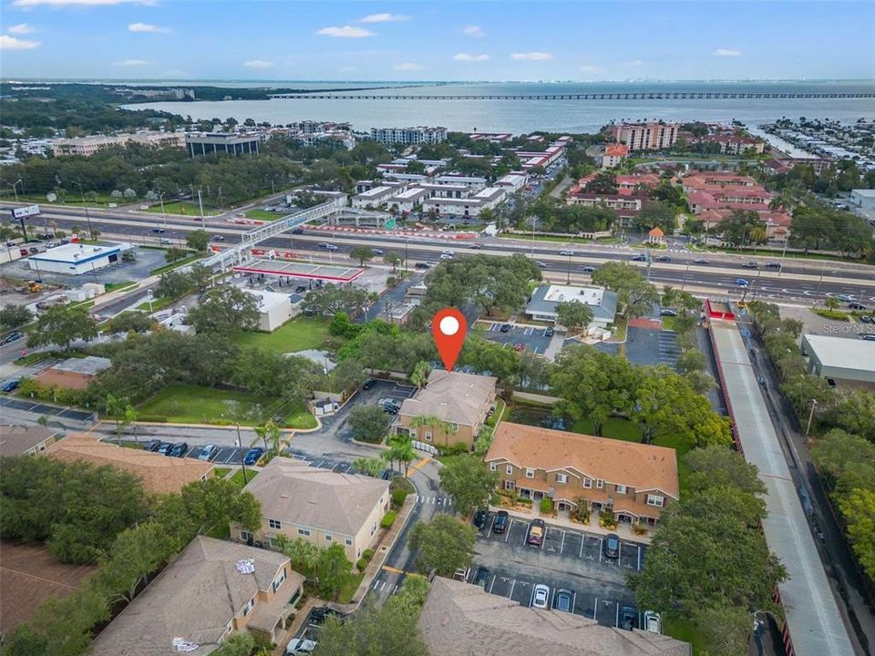 Под контрактом: $2,400 (3 спален, 2 ванн, 1429 Квадратных фут)