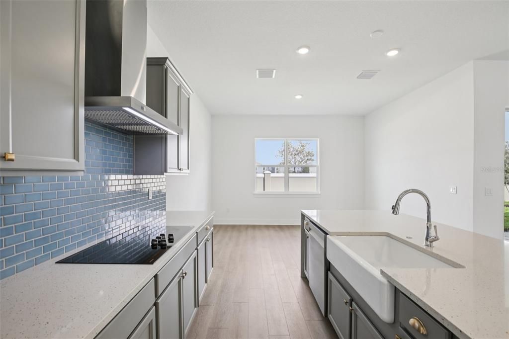 For Sale: $759,990 (6 beds, 4 baths, 3726 Square Feet)