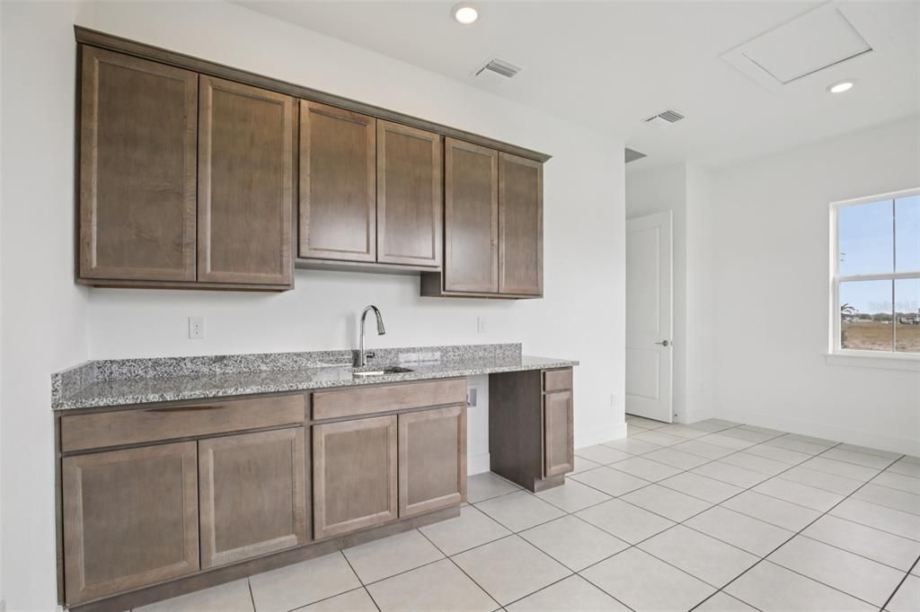 For Sale: $759,990 (6 beds, 4 baths, 3726 Square Feet)