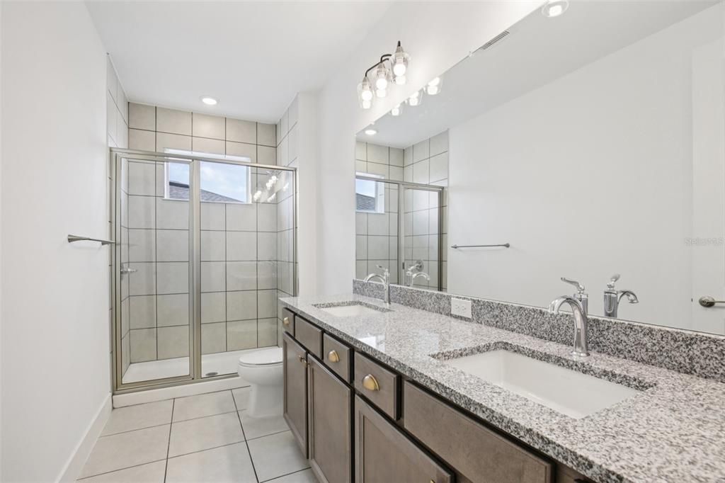 For Sale: $759,990 (6 beds, 4 baths, 3726 Square Feet)