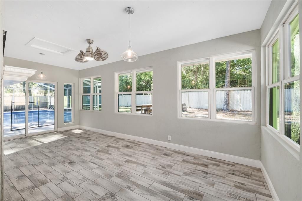 Active With Contract: $424,900 (3 beds, 2 baths, 2036 Square Feet)