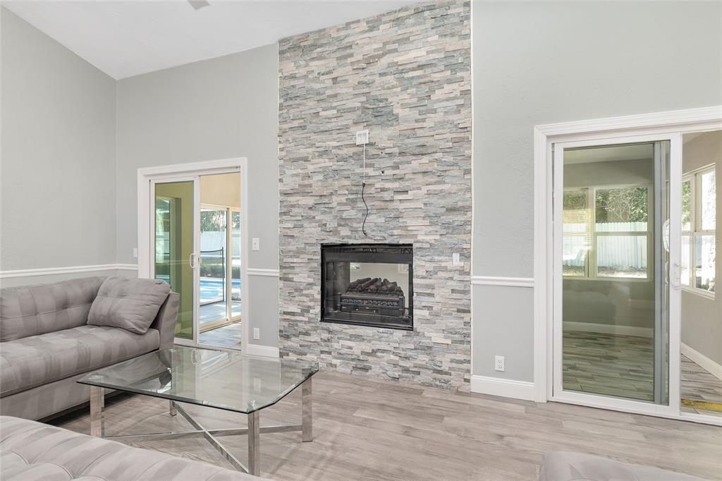 Active With Contract: $424,900 (3 beds, 2 baths, 2036 Square Feet)