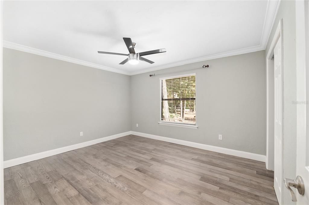 Active With Contract: $424,900 (3 beds, 2 baths, 2036 Square Feet)