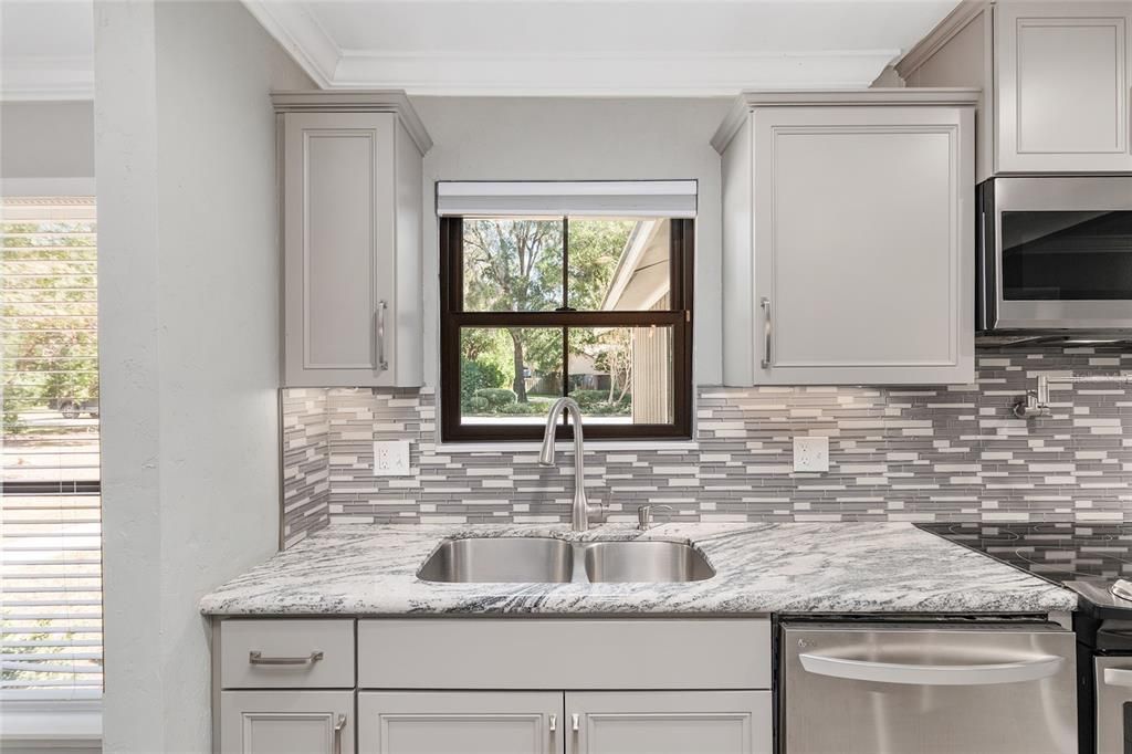 Active With Contract: $424,900 (3 beds, 2 baths, 2036 Square Feet)