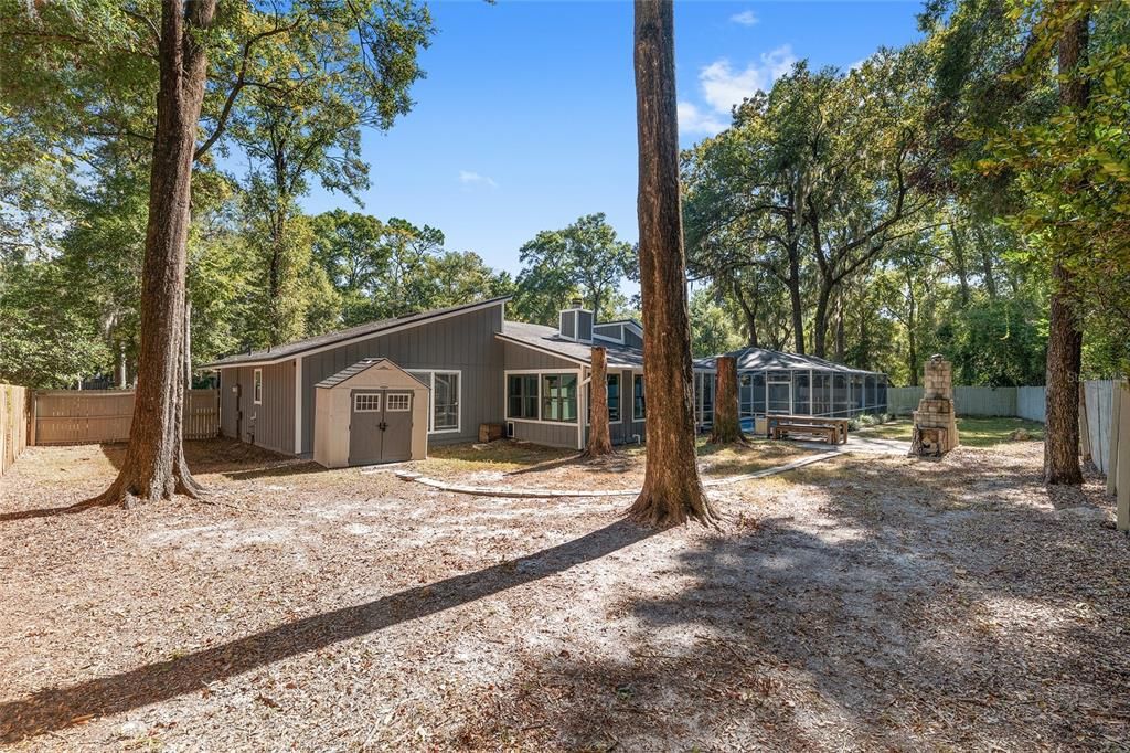 Active With Contract: $424,900 (3 beds, 2 baths, 2036 Square Feet)