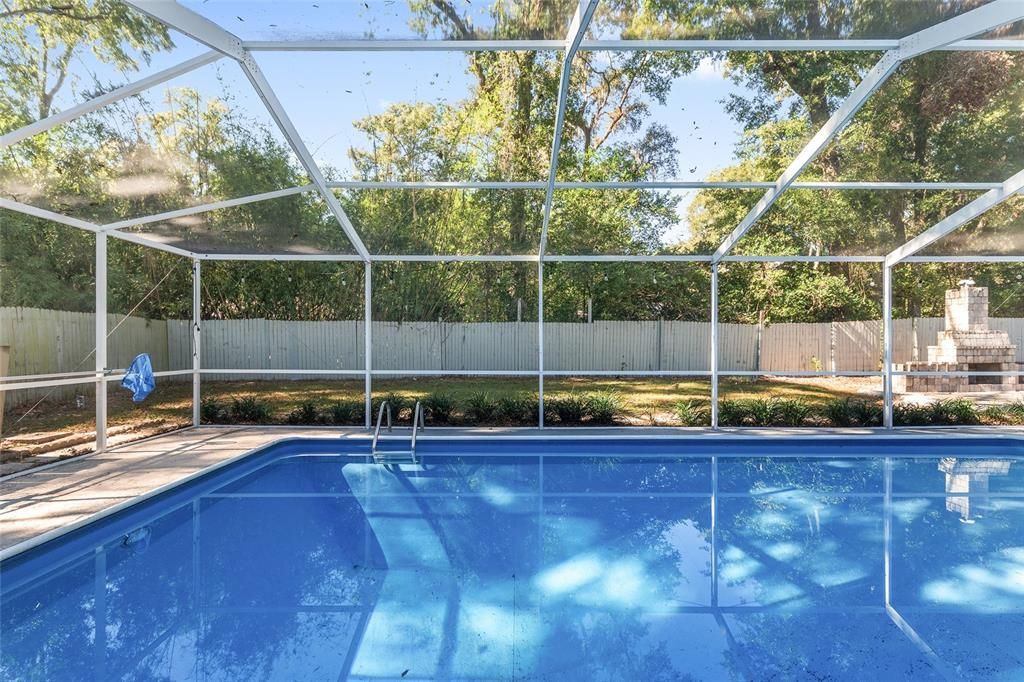 Active With Contract: $424,900 (3 beds, 2 baths, 2036 Square Feet)