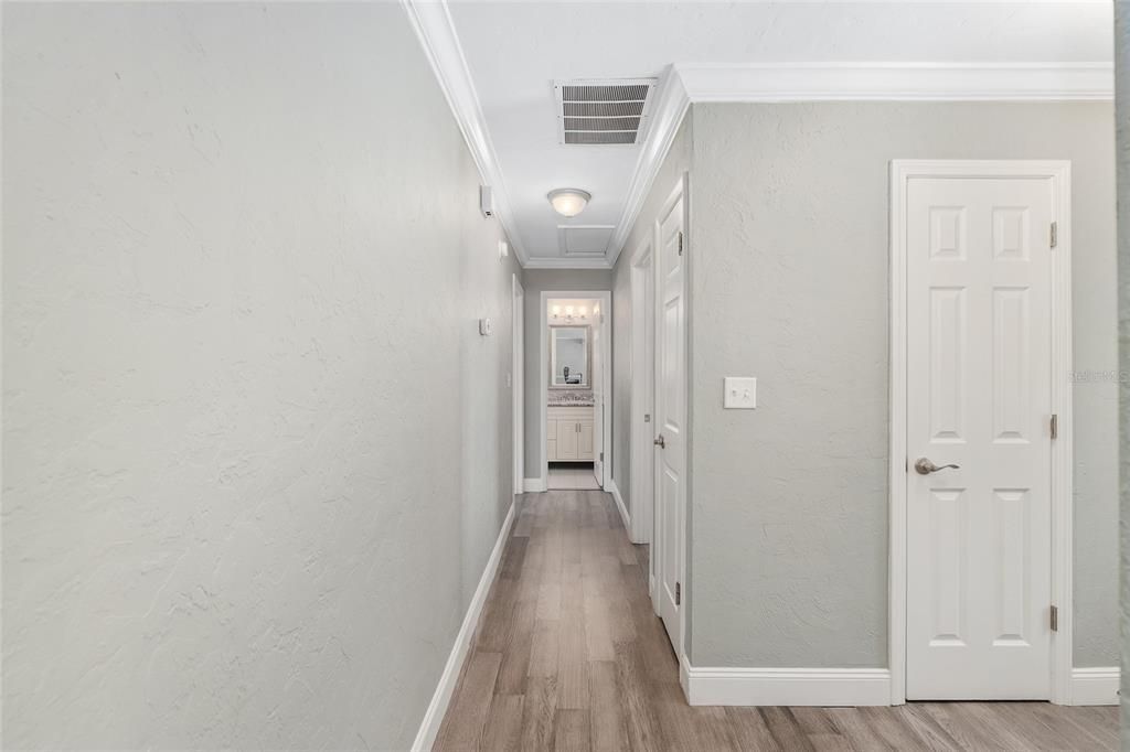 Active With Contract: $424,900 (3 beds, 2 baths, 2036 Square Feet)