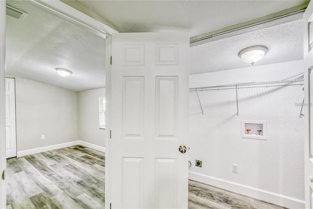 En Venta: $324,900 (4 camas, 1 baños, 982 Pies cuadrados)