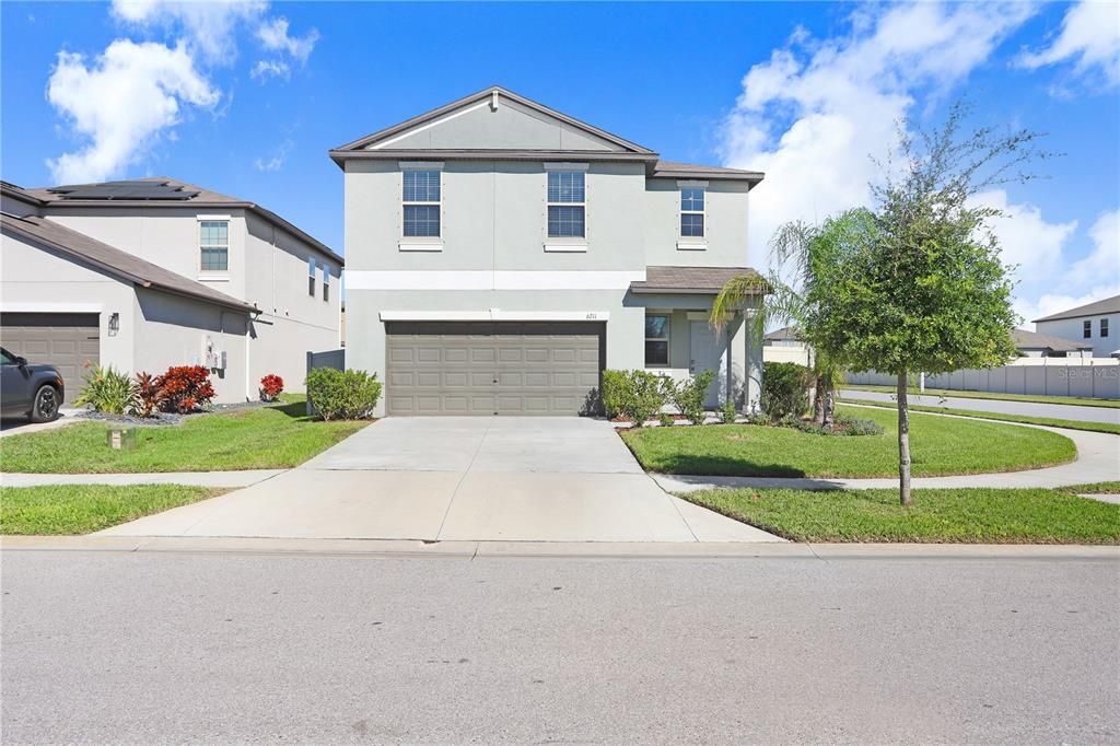 Active With Contract: $375,000 (4 beds, 2 baths, 1870 Square Feet)