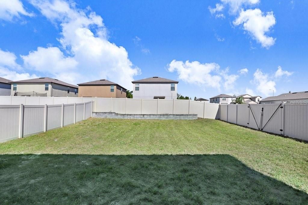 Active With Contract: $375,000 (4 beds, 2 baths, 1870 Square Feet)